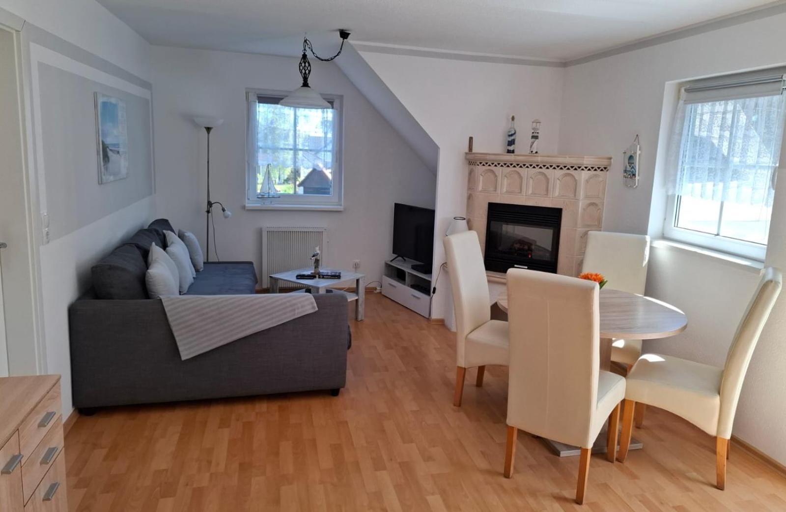 Ferienwohnung Strandwurzel 泽姆平 外观 照片