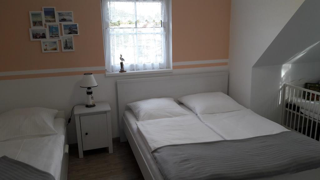 Ferienwohnung Strandwurzel 泽姆平 外观 照片